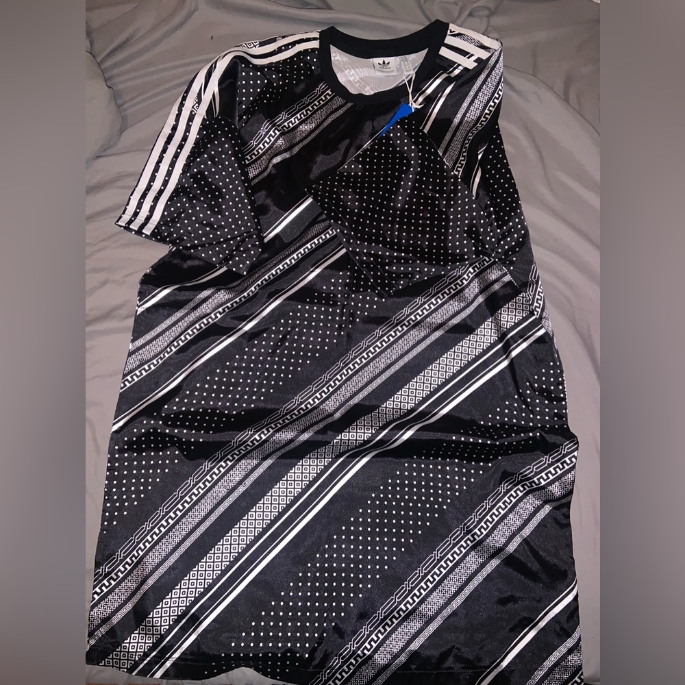 ADIDAS SATIN SHIRT DRESS MEDIUM
